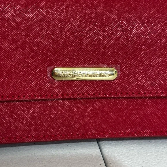 Michael Kors Red Clutch - Picture 4 of 8